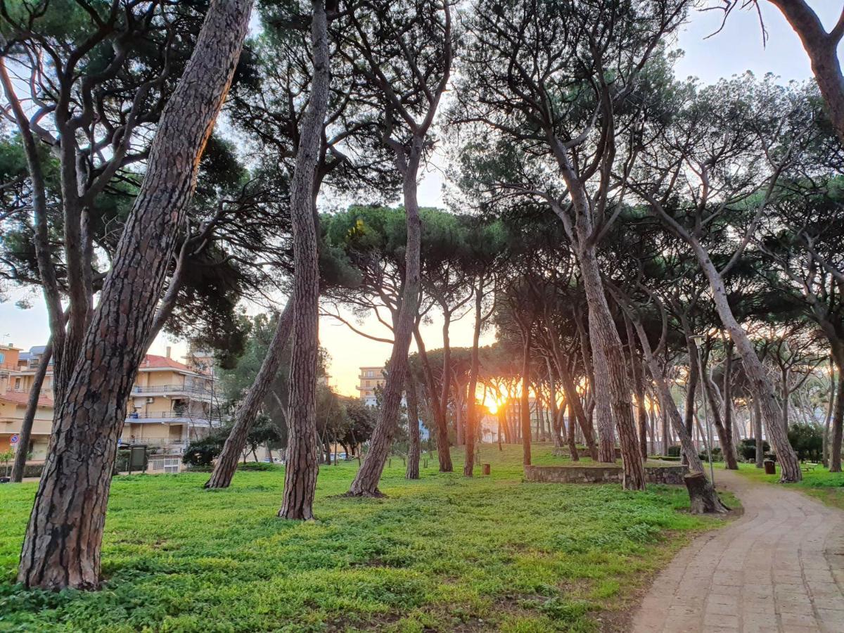 Ferienwohnung Casa Marina - Monolocale Vista Mare Follonica Exterior foto